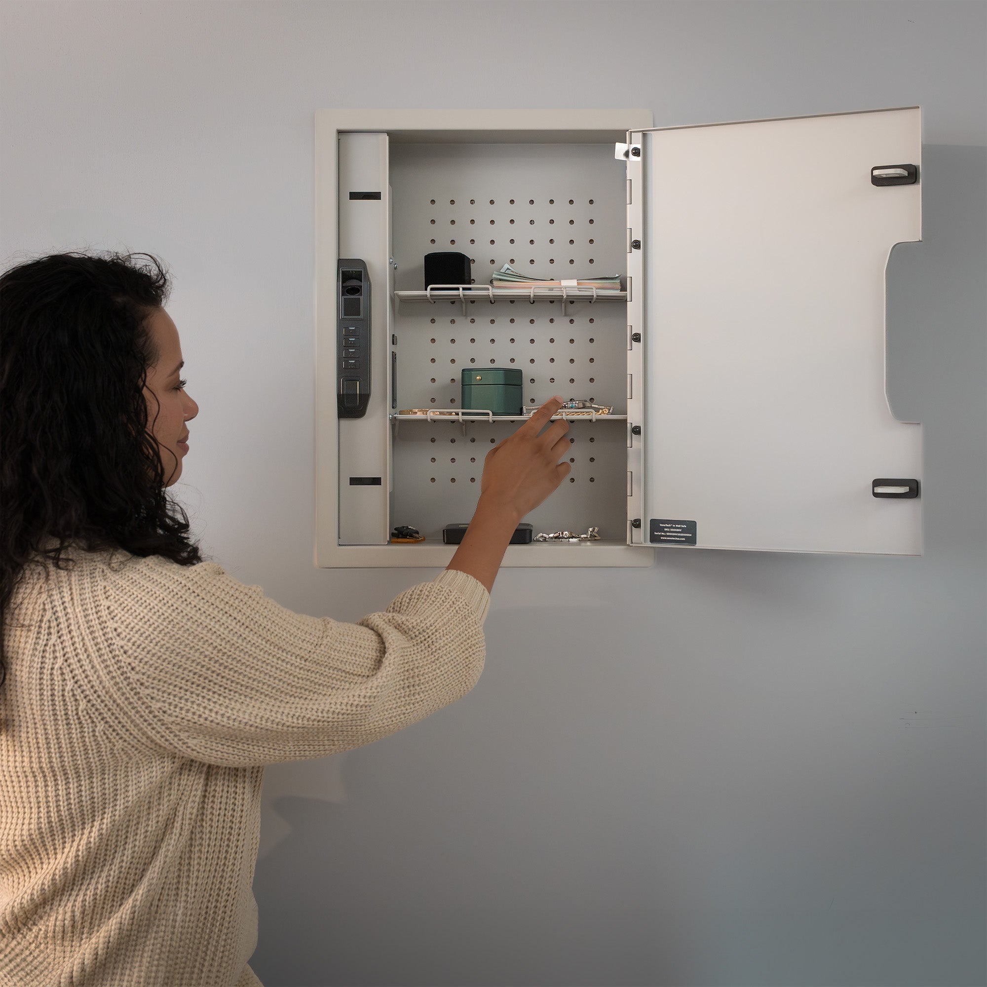 VenoTech™ Finger Vein In-Wall Safe